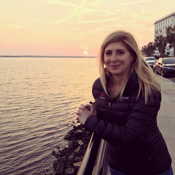 Meet your Posher, Claire - Picture 1 of 1